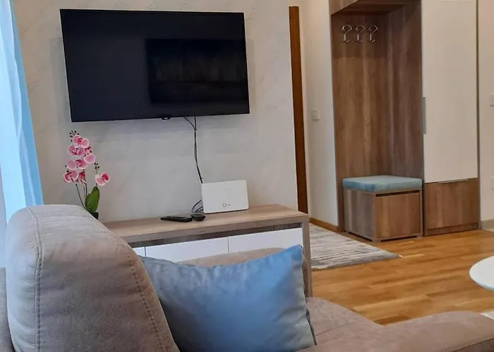 I Luka Апартаменты *